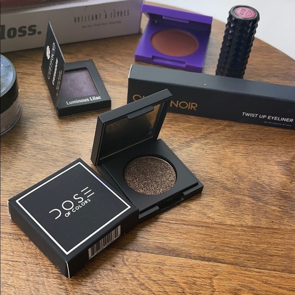 Make up bundle - Picture 8 of 11